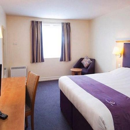 Premier Inn Kilmarnock Eksteriør billede