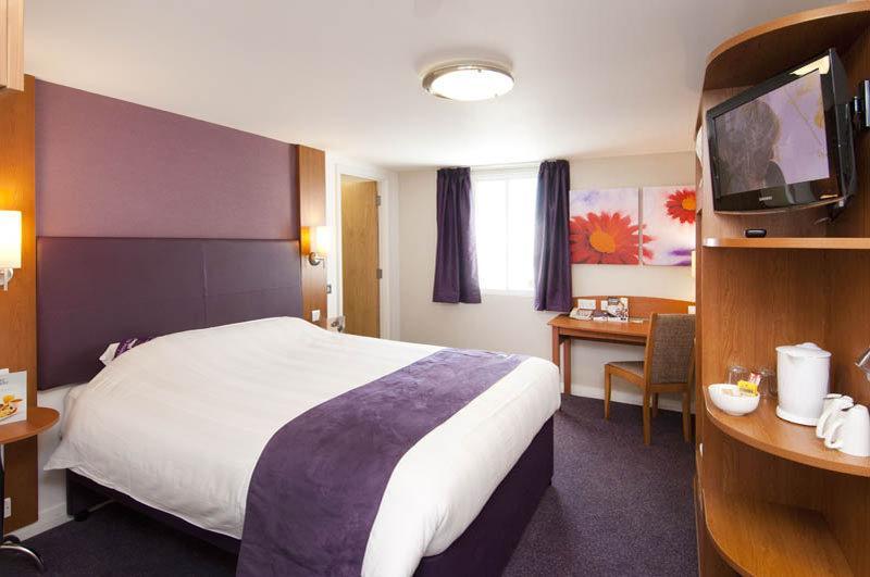 Premier Inn Kilmarnock Eksteriør billede